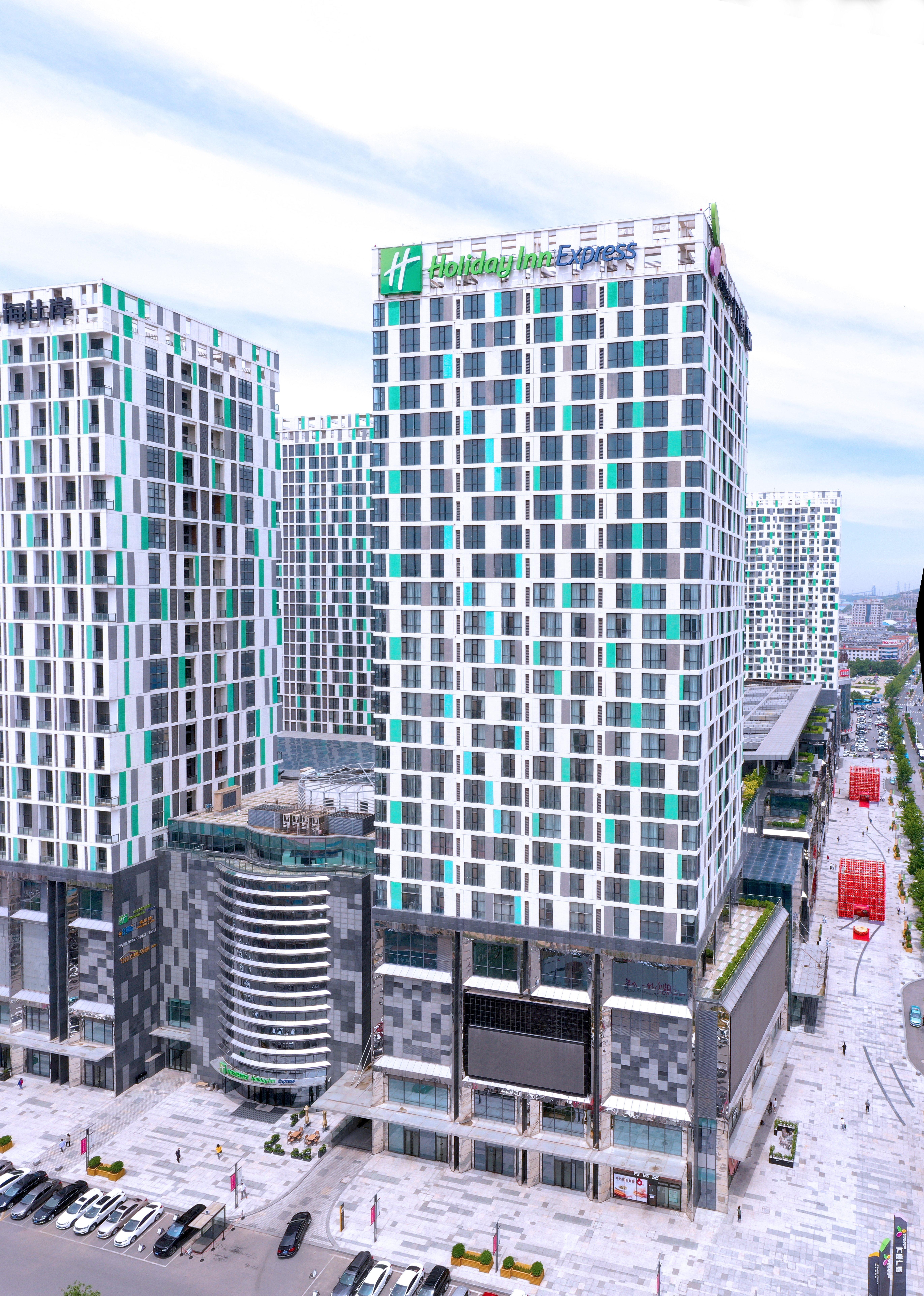 Holiday Inn Express Yingkou Onelong Plaza By Ihg Gaizhou Eksteriør billede